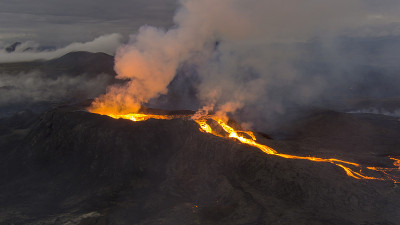 Grindavík，冰岛活火山火山口熔岩