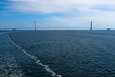 厄勒海峡大桥