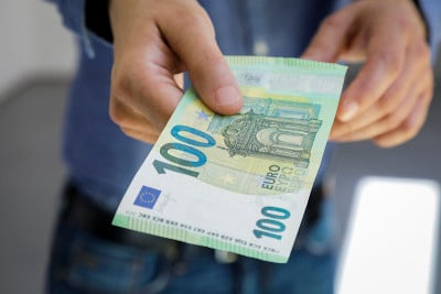 现金