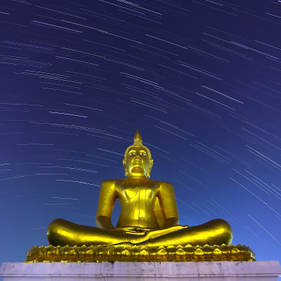 佛像和星迹