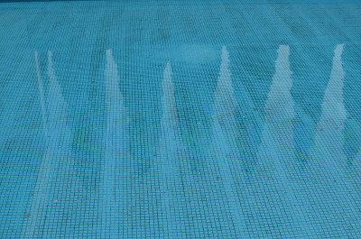 游泳池表面