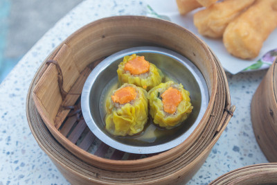 虾点心饺子竹篮