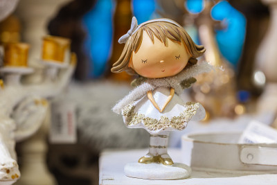小玩具天使女孩