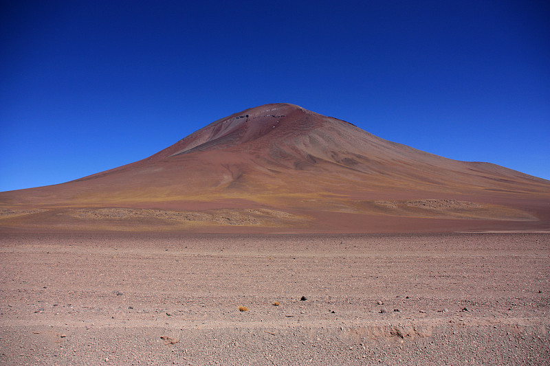 拉古纳科罗拉多附近的火山