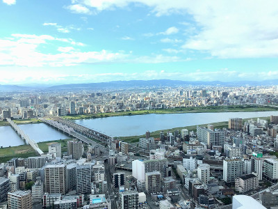从梅田天空大厦看