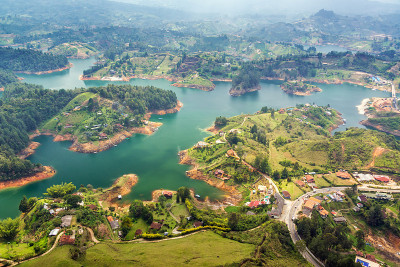 Guatape湖