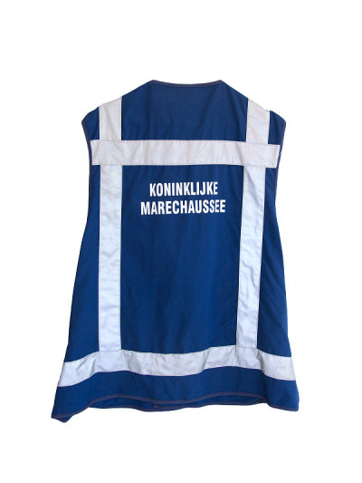 荷兰军警的服装