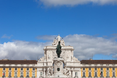 Rua Augusta Arch and King Jose I在里斯本的雕像
