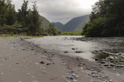 夏威夷大岛的Waipio山谷和河流
