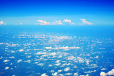 云彩和天空