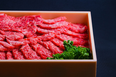 日本牛肉礼盒(名为Furusato-nozei)