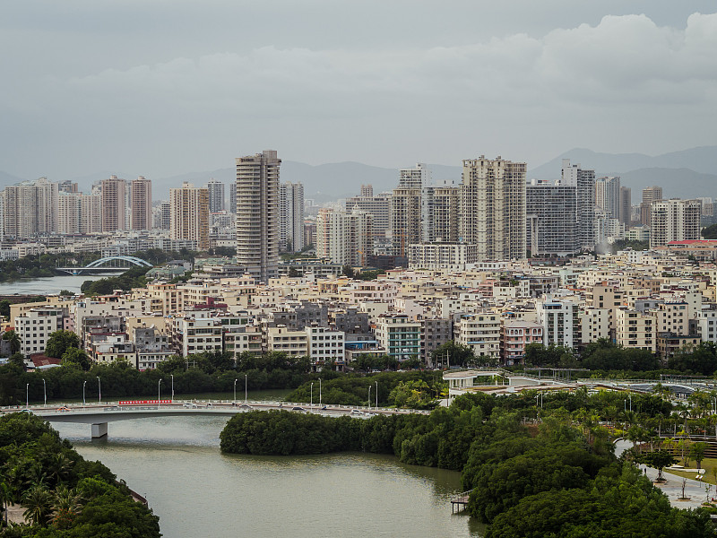 现代城市河流