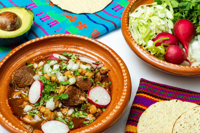 墨西哥红pozole，阿兹特克人的传统炖菜