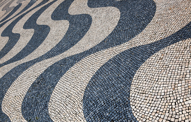 在里斯本铺平道路