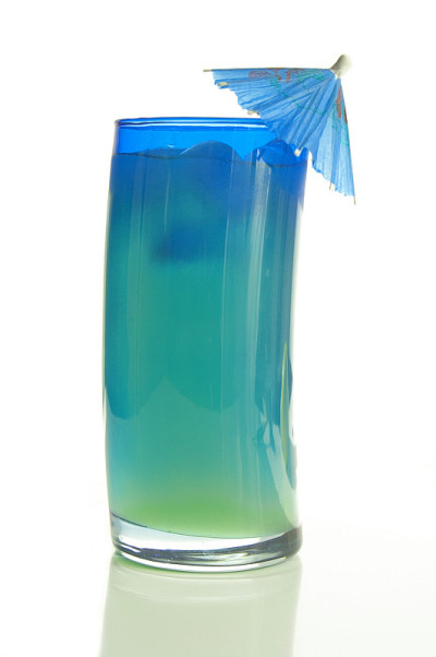纸伞鸡尾酒