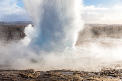 Strokkur间歇泉冰岛