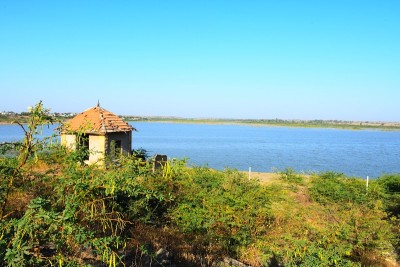 印度河岸边的小屋
