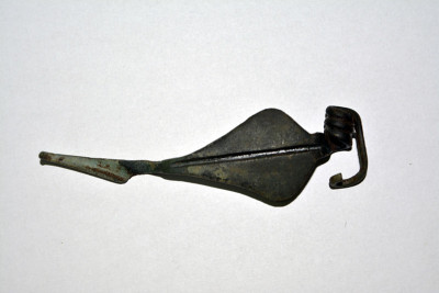 ancient roman fibula