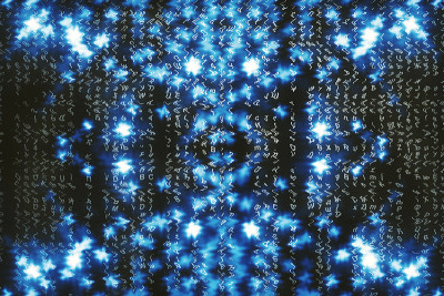 蓝色矩阵数字背景。抽象的网络空间的概念。人物倒了。来自符号流的矩阵。虚拟现实设计。复杂的算法数据黑客