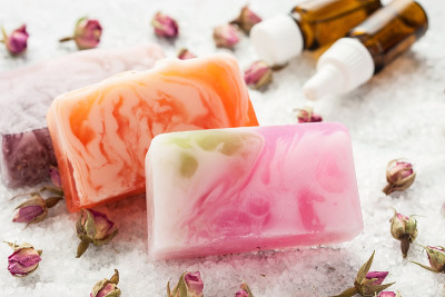 水疗静物与手工肥皂