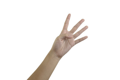女人的手显示4号孤立的白色背景