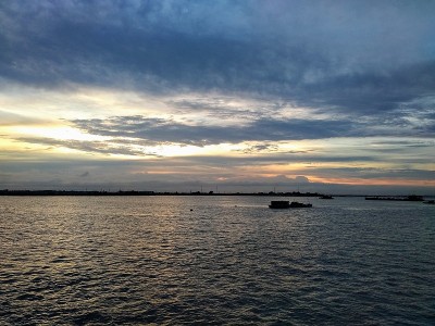 海上日落