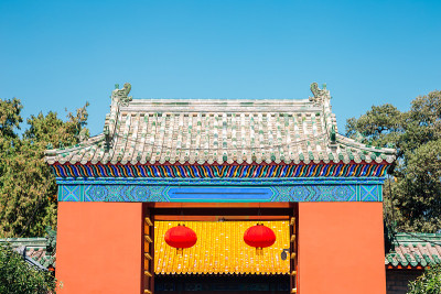 中国北京地坛公园的土地庙