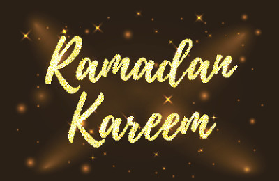 闪亮的Ramadan Kareem标签。发光字组成