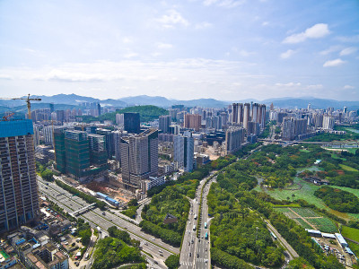 航拍城市高架桥道路景观