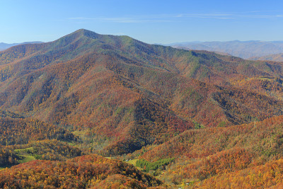 冷山东南面