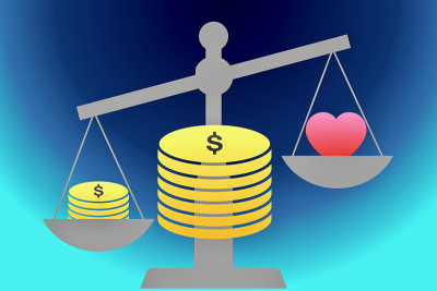 与金钱和感情相比