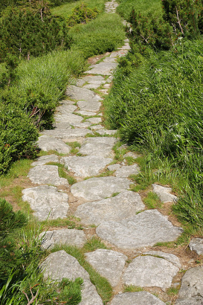 石板路