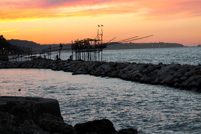 Trabocco日落时