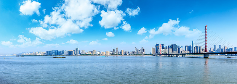 杭州城市天际线，建筑尽收眼底