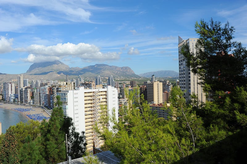 他们有原住址，哥斯达黎加布兰卡，西班牙