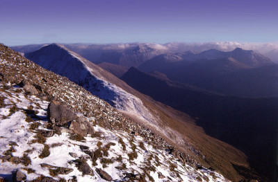 来自Lochaber Ben Vair的Bidean Nam Bian报道