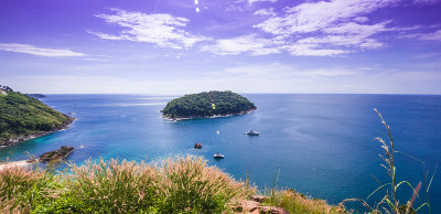 夏季亚洲泰国海滩蓝天，普吉岛