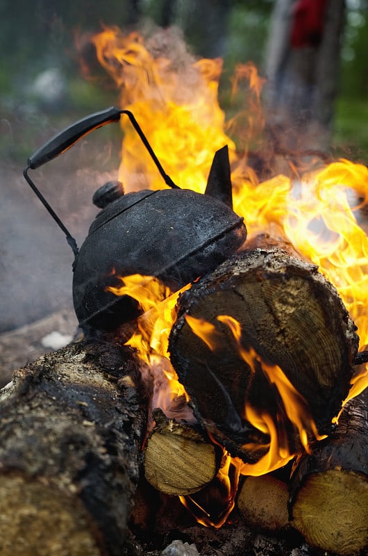 红茶着火了