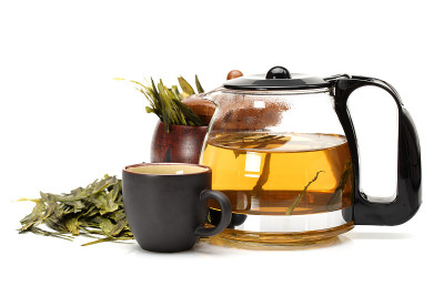 茶杯和茶壶的茶