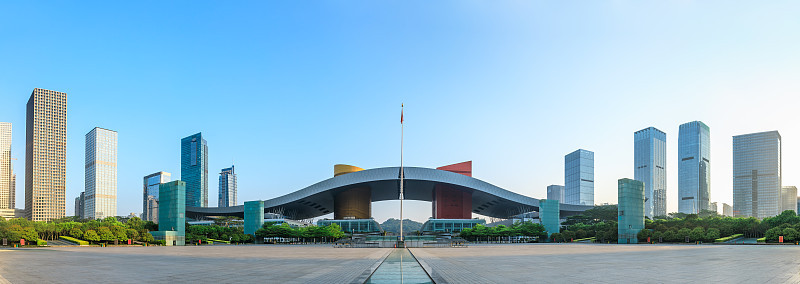 美丽的现代城市天际线全景在深圳