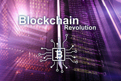 区块链革命，现代商业中的创新技术。