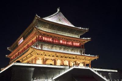 西安鼓楼始建于1380年。中国陕西省