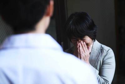 那个因医生的话而伤心的女人