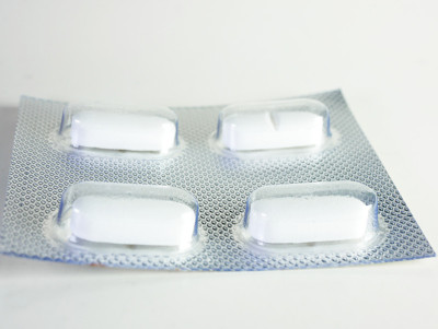 病在泡罩里
