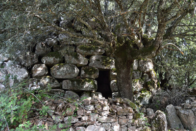Nuraghe Murones in Mount Arthur