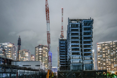 横滨的高层建筑工地
