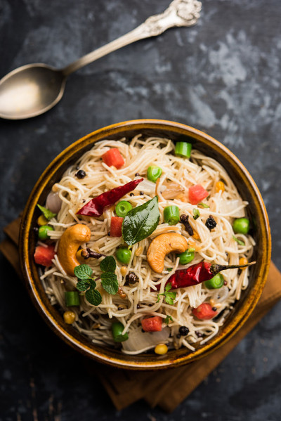 Semiya Upma或Vermicelli upppuma或upppittu是一个受欢迎的早餐菜单