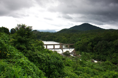 thenmala水库溢洪道