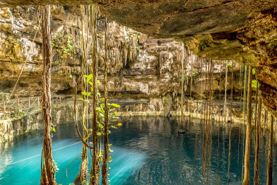 圣洛伦佐·奥克斯曼爵士。Valladolid Cenotes。尤卡坦半岛。墨西哥