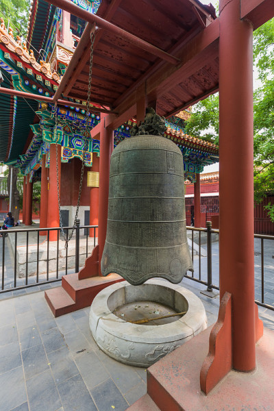 中国北京雍和宫的钟楼